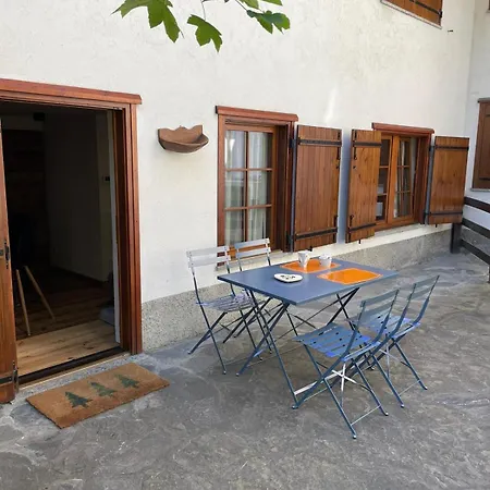 Appartement Maison Les Amis Du Bois Courmayeur